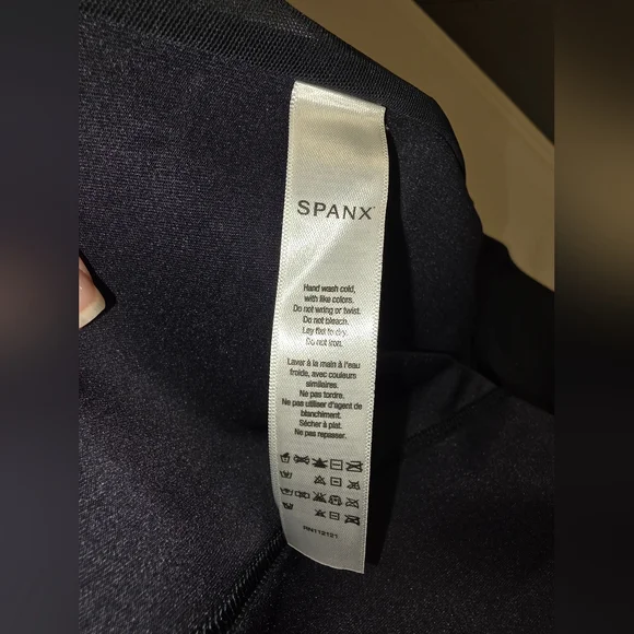 SPANX Black and White Striped Swimsuit - Picture 13 of 14